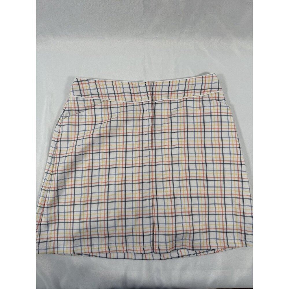 Tail White Label performance golf skort featuring a plaid design Size 6